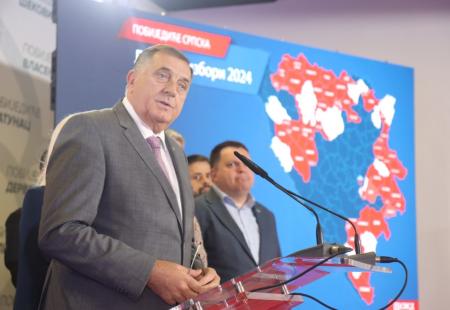 https://storage.bljesak.info/article/469261/450x310/milorad-dodik (1).jpg